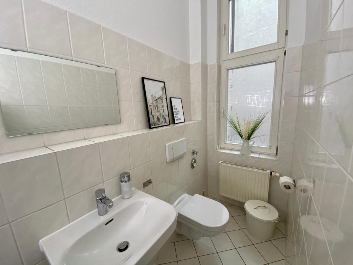 Apartament Discovair Eisenach -Karlstrasse- Fussgaengerzone Mit Netflix Zewnętrze zdjęcie
