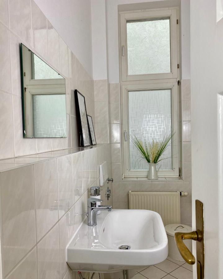 Apartament Discovair Eisenach -Karlstrasse- Fussgaengerzone Mit Netflix Zewnętrze zdjęcie
