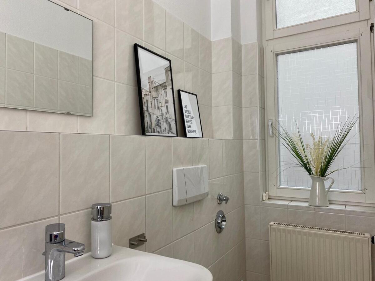 Apartament Discovair Eisenach -Karlstrasse- Fussgaengerzone Mit Netflix Zewnętrze zdjęcie