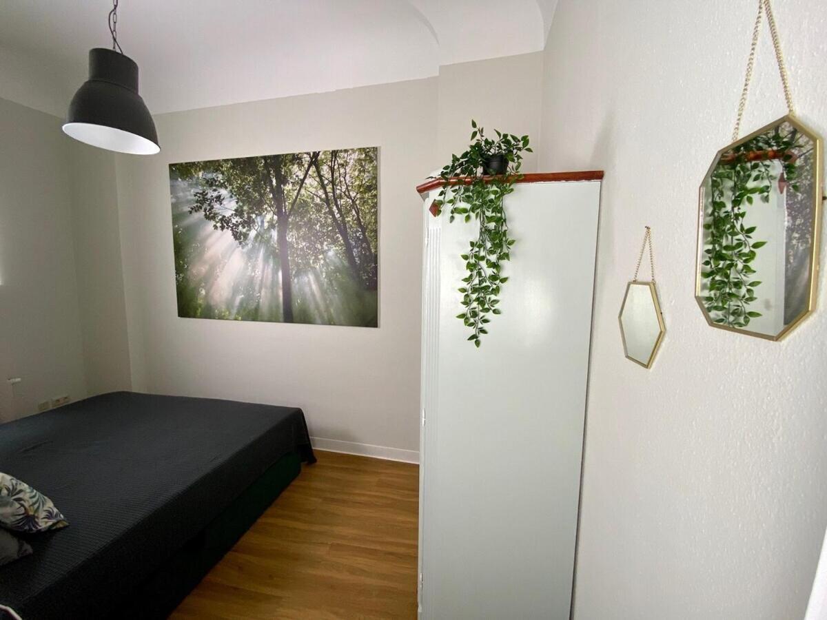 Apartament Discovair Eisenach -Karlstrasse- Fussgaengerzone Mit Netflix Zewnętrze zdjęcie