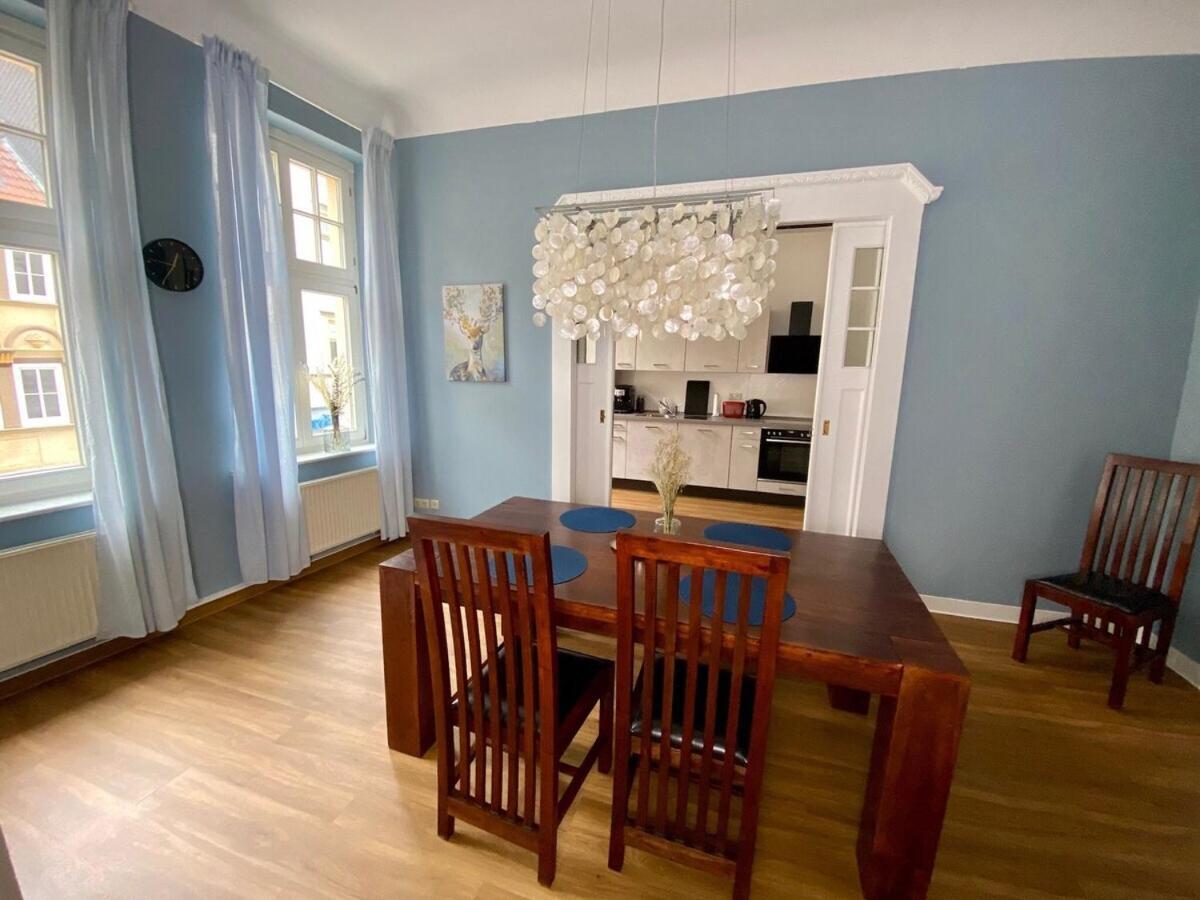 Apartament Discovair Eisenach -Karlstrasse- Fussgaengerzone Mit Netflix Zewnętrze zdjęcie